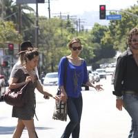 Olivia Wilde goes for lunch with friends in Los Feliz | Picture 64452